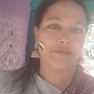 Meet your Posher, Uma